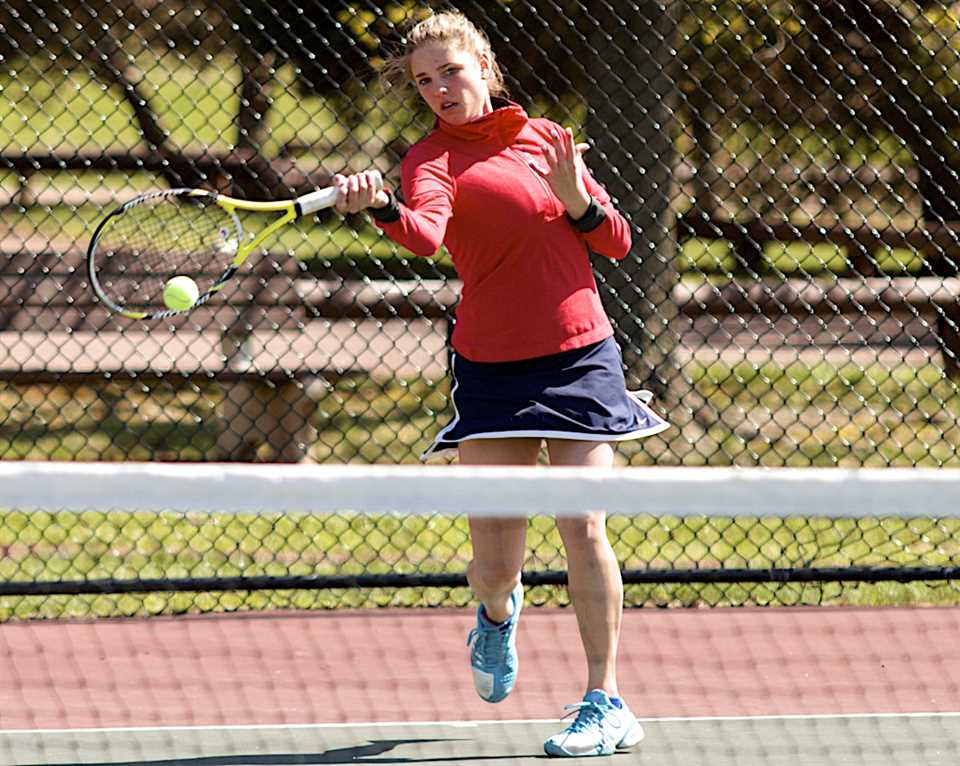 Girl Tennis